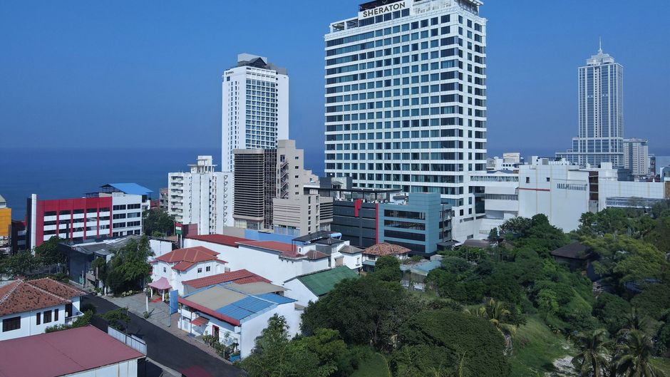 Sheraton Colombo Hotel Exterior