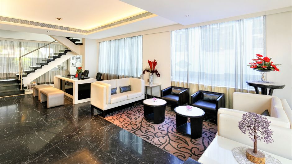 Ginger Goa, Dona Paula Lobby