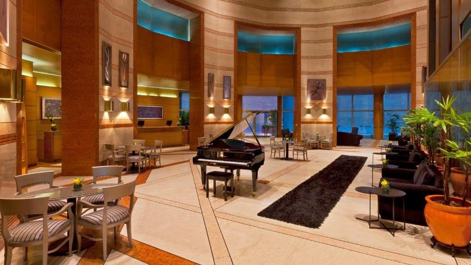 Quinto Centario Hotel Lobby
