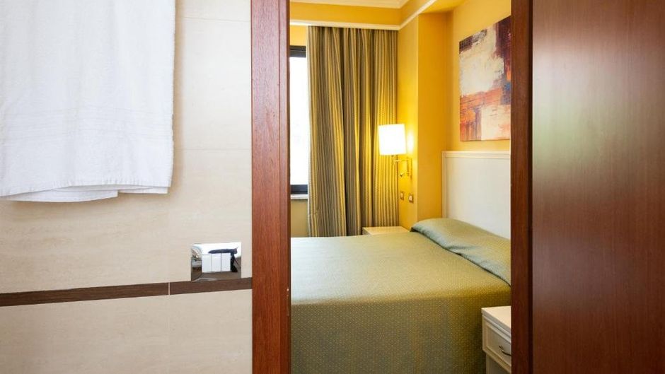 Cervara Park Hotel Room