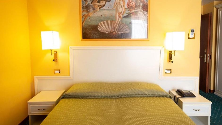 Cervara Park Hotel Room