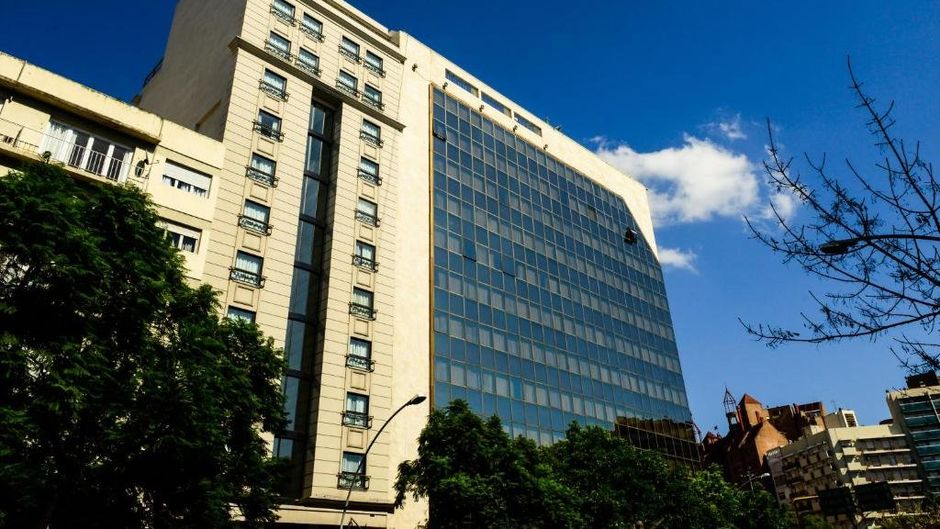 Amerian Cordoba Park Hotel Exterior
