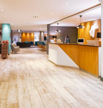 Holiday Inn High Wycombe M40, Jct.4