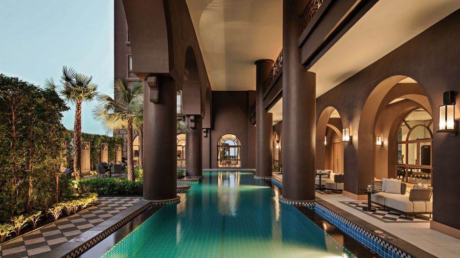 Marriott Executive Apartments Bangkok Pool