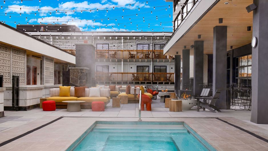 Moxy Banff Pool