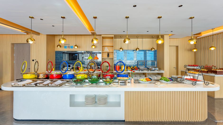 Holiday Inn Exp Yanjiao Restaurant