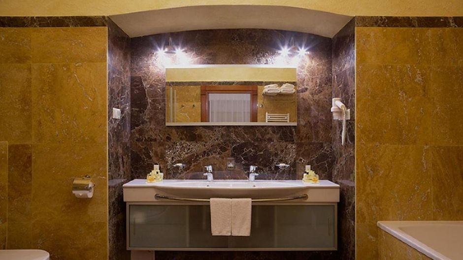 Citadel Inn Hotel & Resort Room
