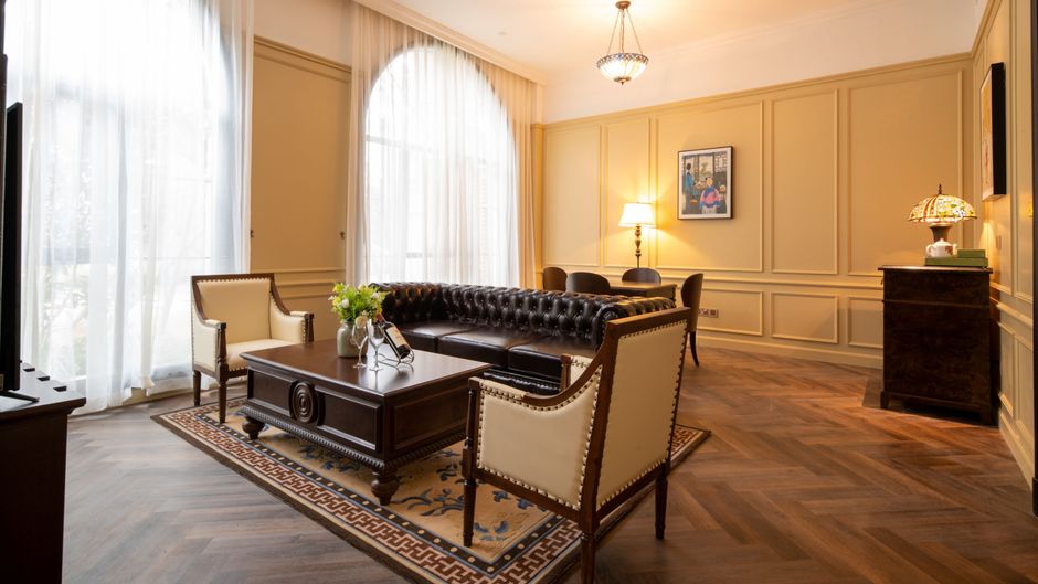 Hotel Indigo Heilong Lake Suite