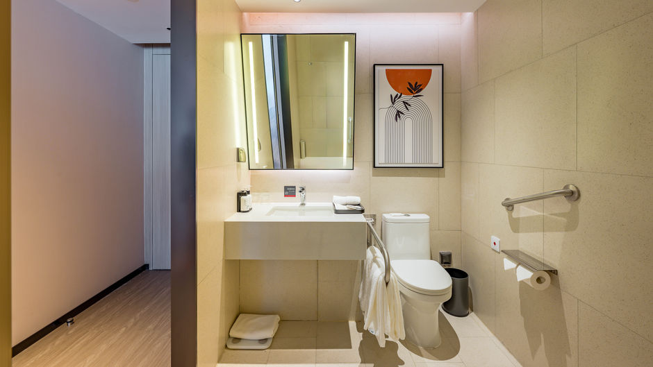 Even Qingdao Laoshan Room