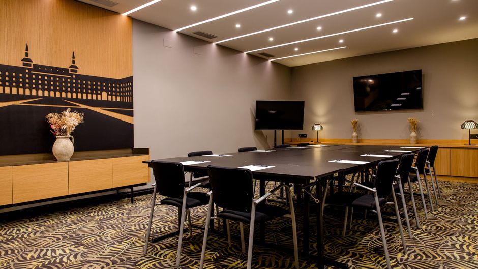 Motel One Madrid Plaza de Espana Meeting