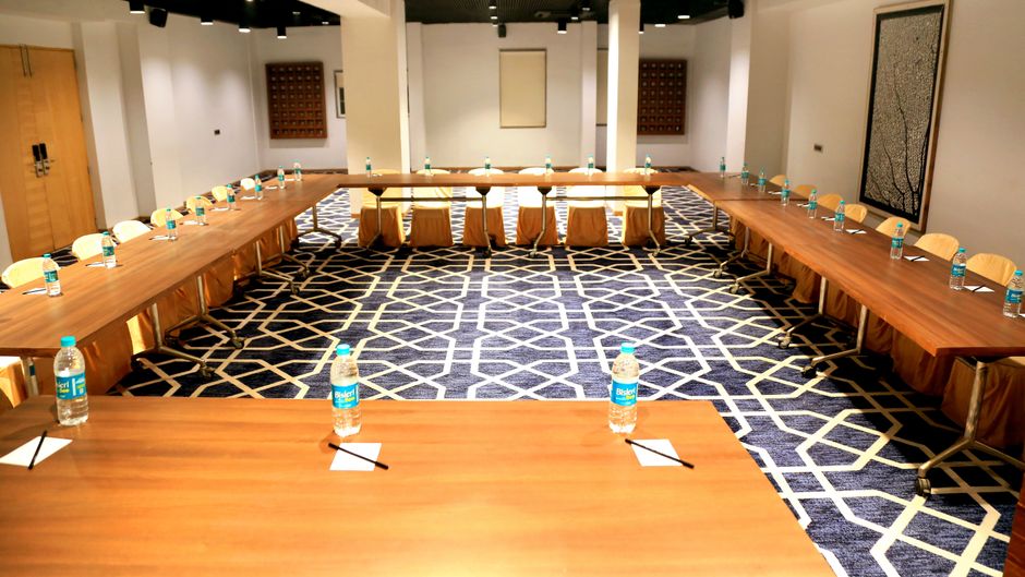 Ginger Surat City Centre Meeting