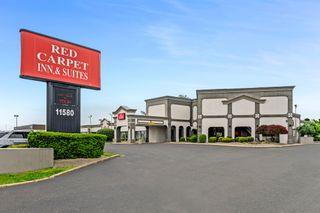 Red Carpet Inn & Suites Northeast