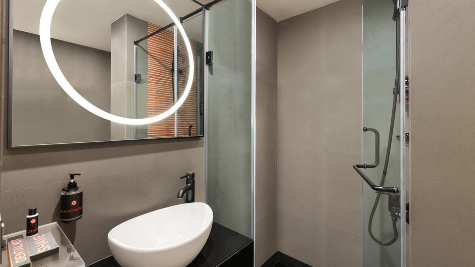 Ginger Nashik Room