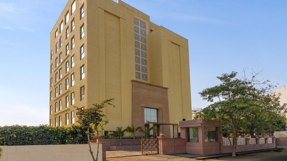 Ginger Greater Noida, Pari Chowk Recreation