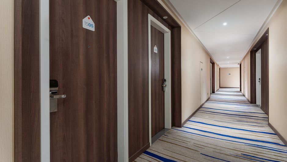 Holiday Inn Express Yinchuan Downtown Lobby
