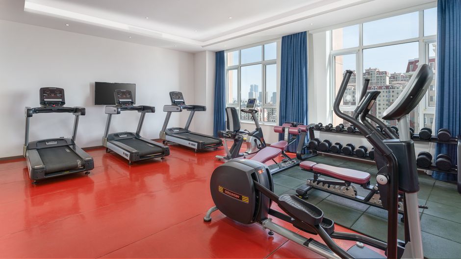 Holiday Inn Express Yinchuan Downtown Health Club