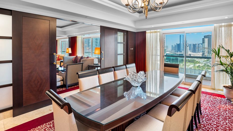Beach Rotana Suite