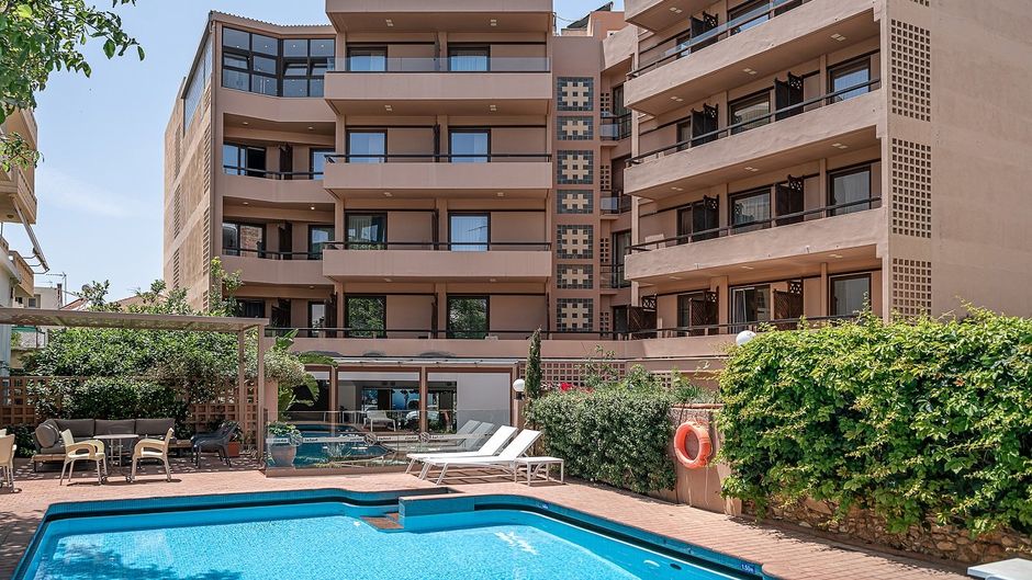 Civitel Akali Hotel Pool