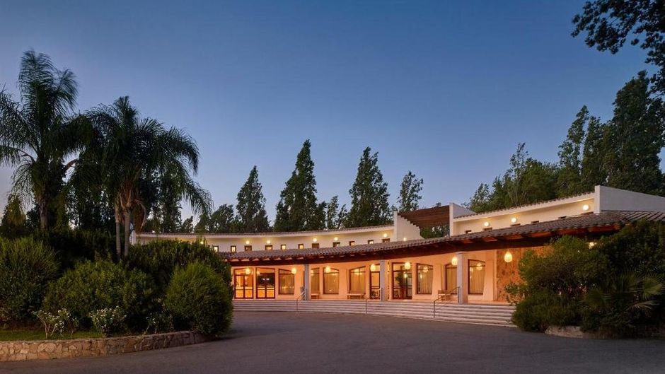 Calaserena Resort Exterior