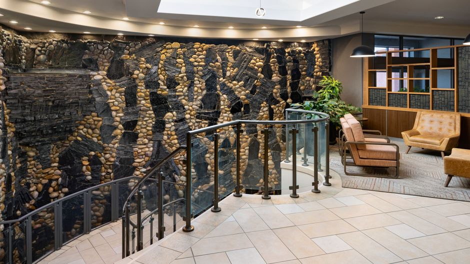 Four Points by Sheraton Edmonton South Exterior