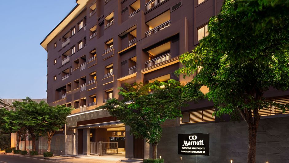 Marriott Executive Apartments Bangkok Exterior
