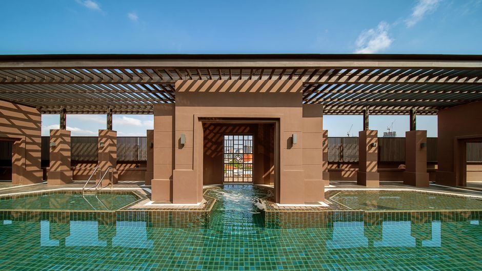 Marriott Executive Apartments Bangkok Pool