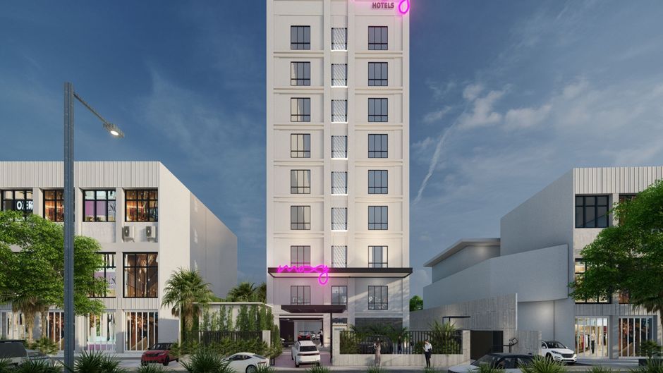 Moxy Solo Exterior