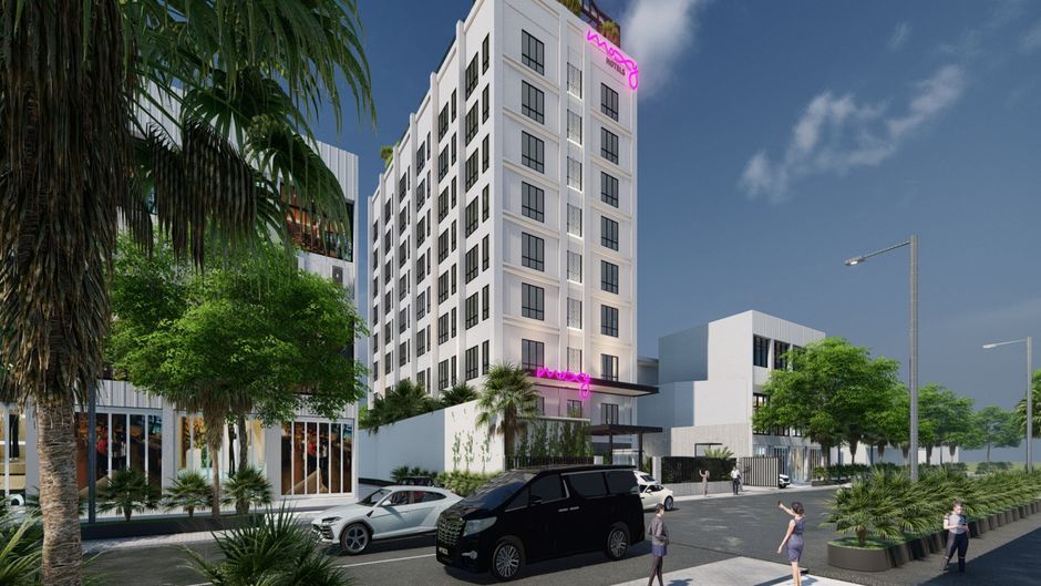 Moxy Solo Exterior