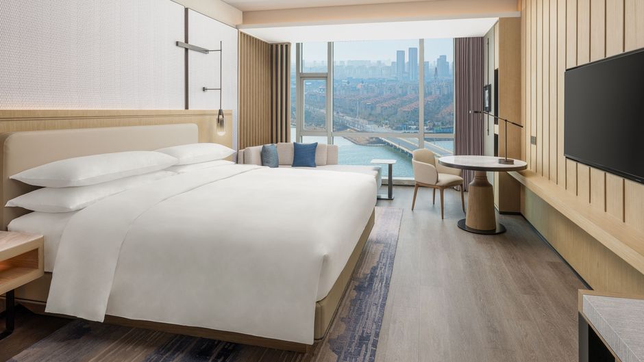 Qingdao Marriott Hotel Jiaozhou Room