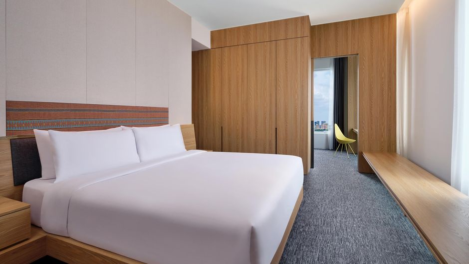 Aloft South Jakarta Suite
