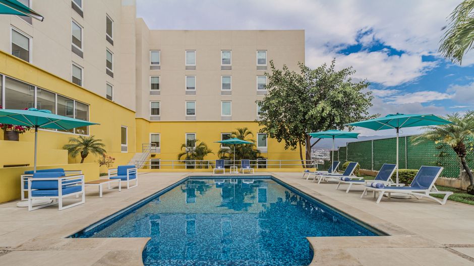 City Express by Marriott Pool