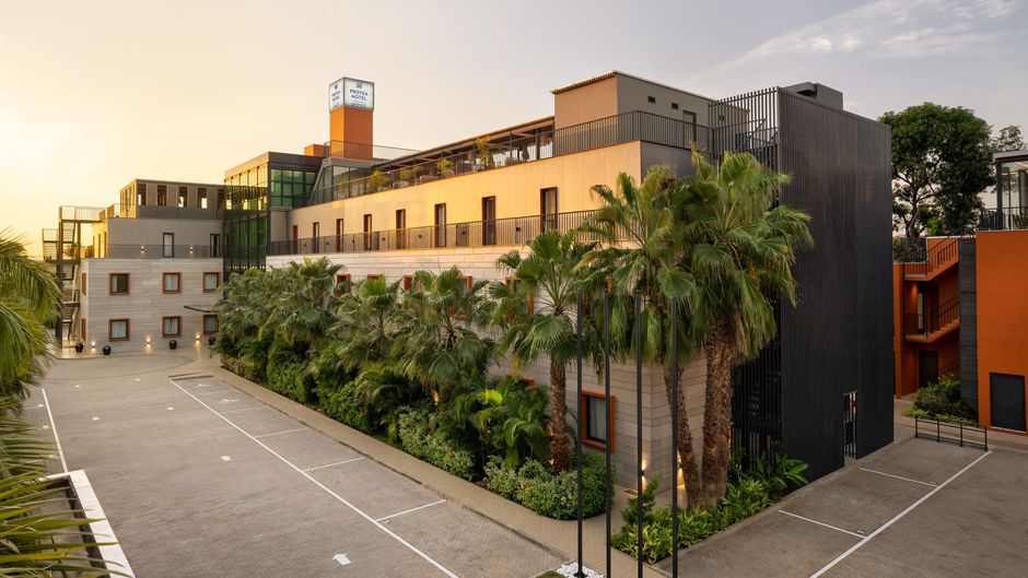 Protea Hotel Luanda Exterior