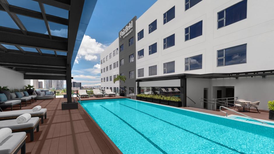 Fairfield by Marriott Cebu Mandaue City Pool