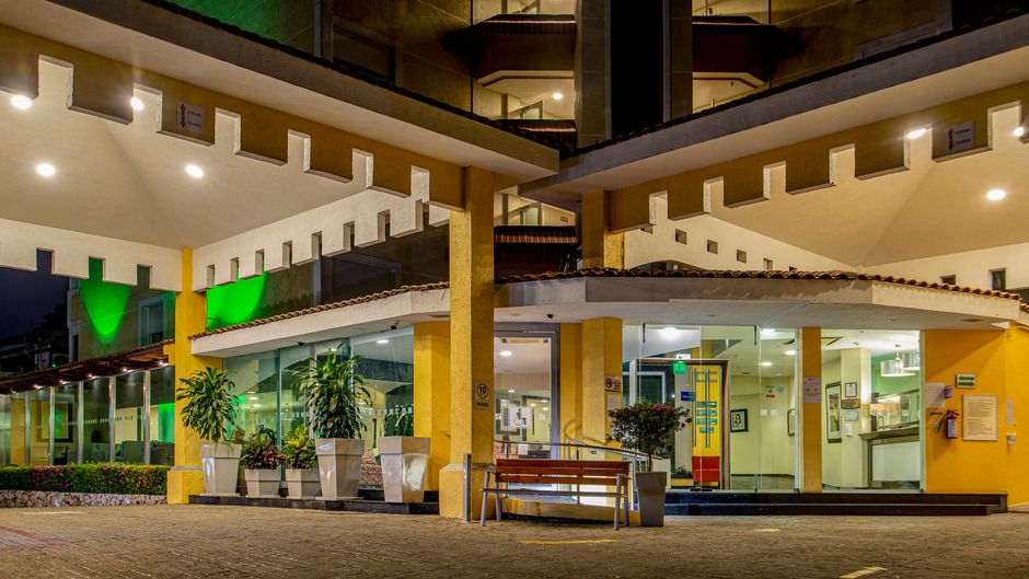 Holiday Inn Cuernavaca Exterior