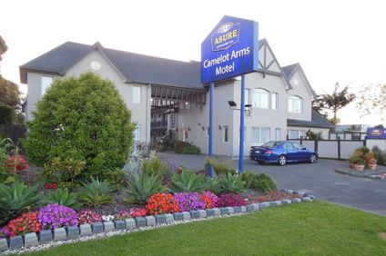 Camelot Arms Motor Lodge