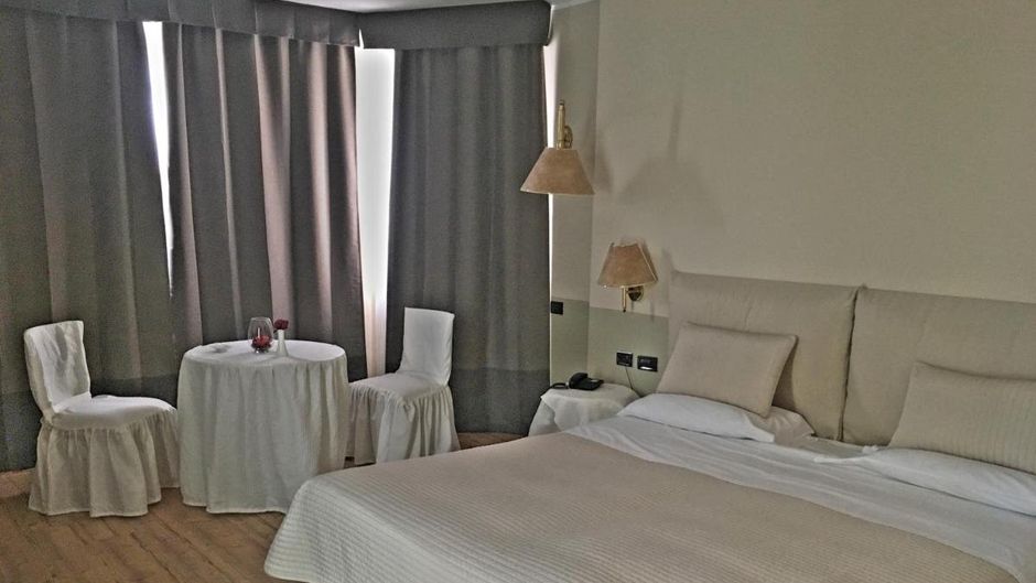 Green Hotel Room