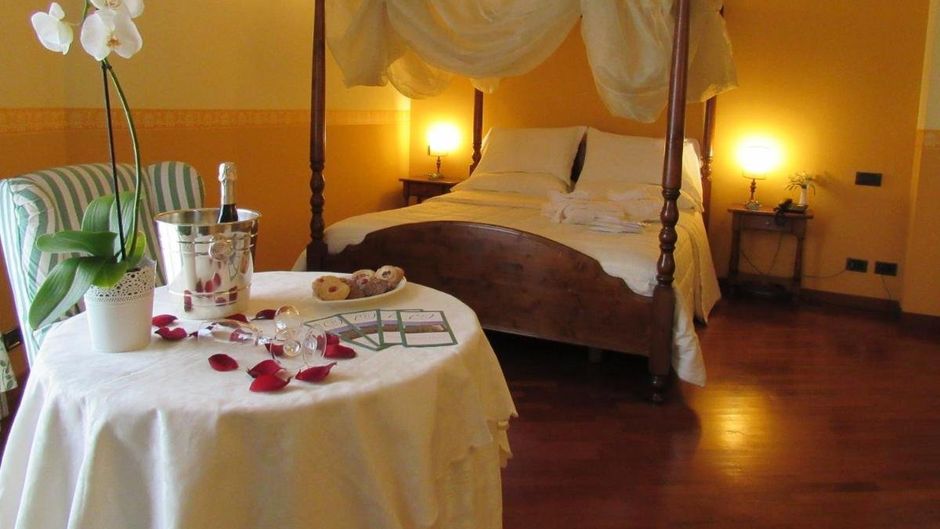 Green Hotel Room