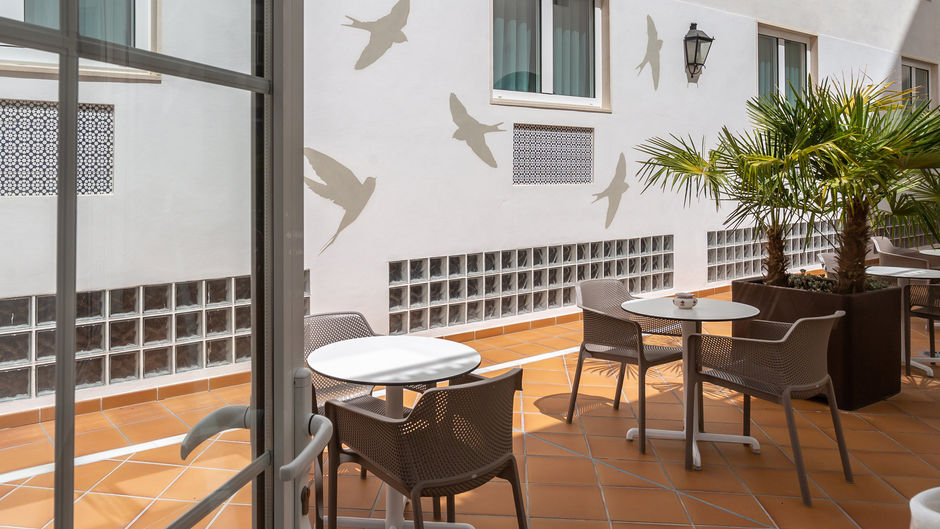 Monte Triana Exterior