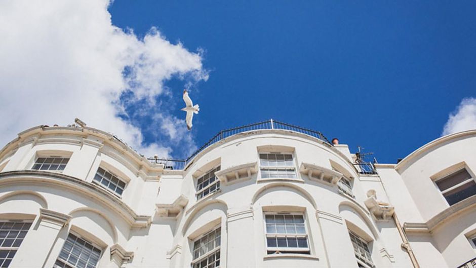 Drakes Hotel Exterior