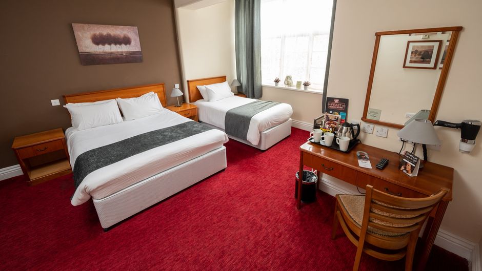 The Bridge Inn Room
