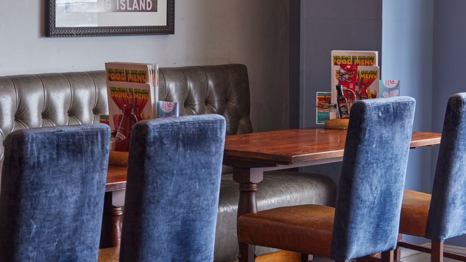Farmhouse Innlodge Hotel Restaurant
