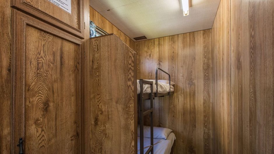 Discovery Parks Lake Hume Room