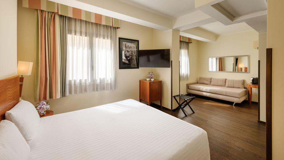 Hotel Dei Cavalieri Caserta - La Reggia Room
