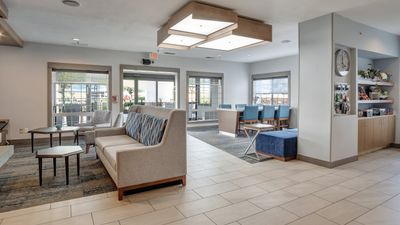 Holiday Inn Express Portland East