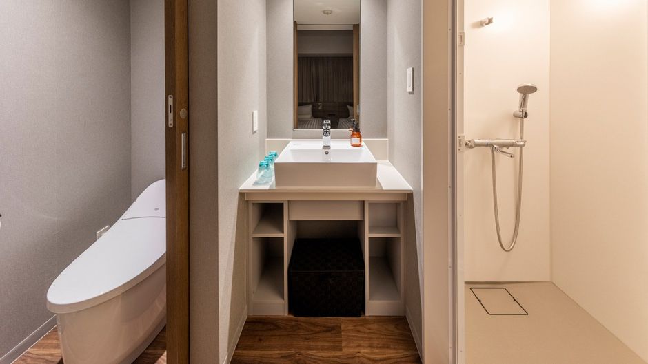 Village Hotel Ariake Tokyo Room