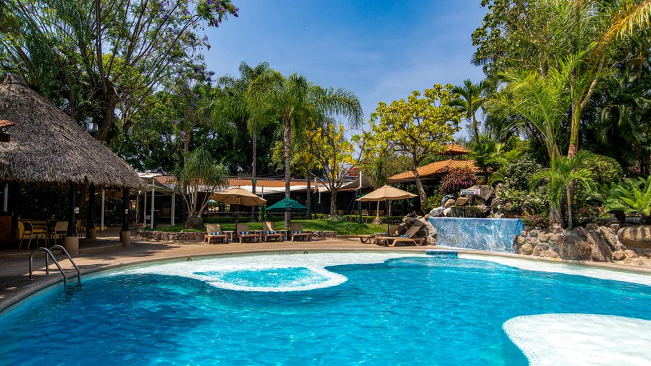 Holiday Inn Cuernavaca Pool