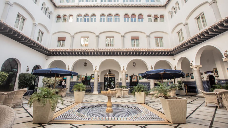 El Minzah Hotel Exterior