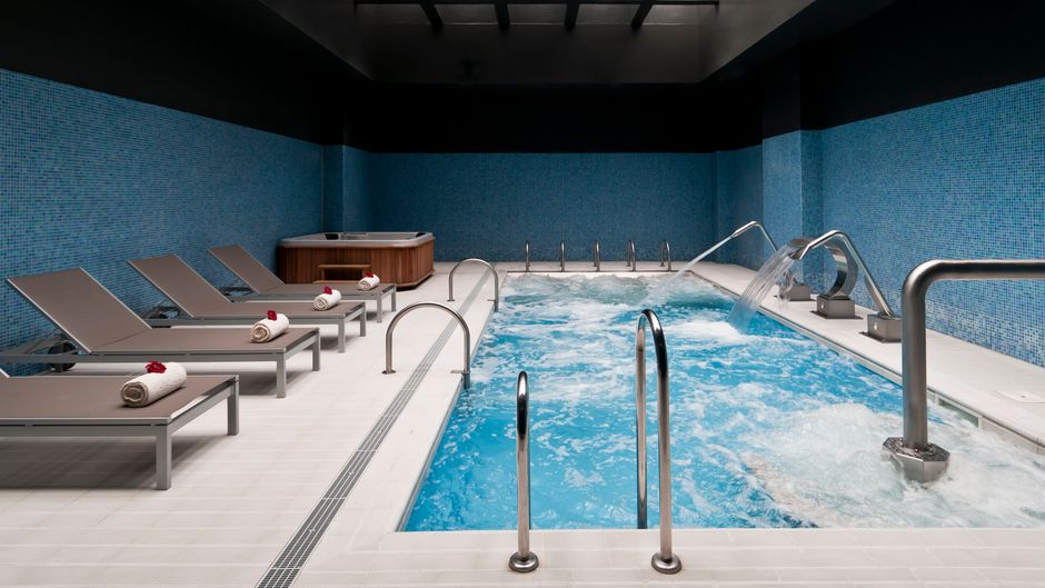 Holiday Inn Porto Gaia Pool