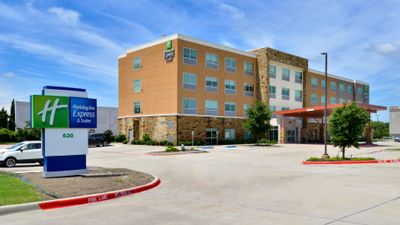 Holiday Inn Express & Suites-Wylie West