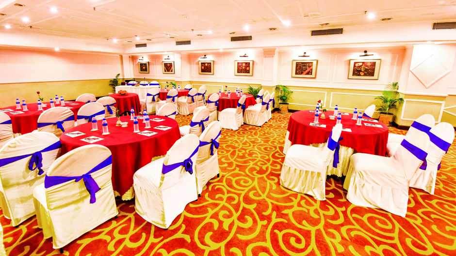 Hotel Swosti Premium Room